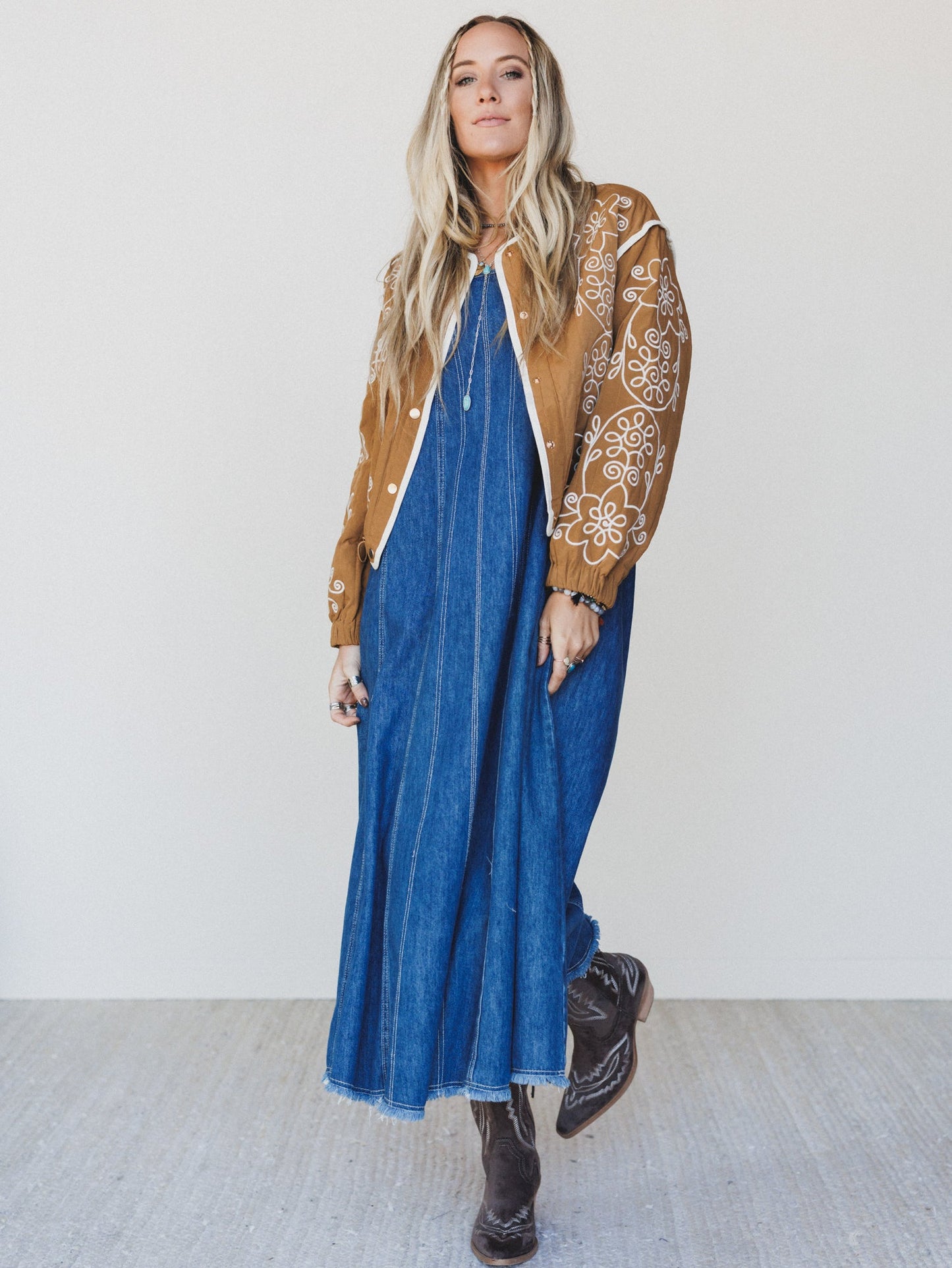 Velvet Ridge Jacket - Camel