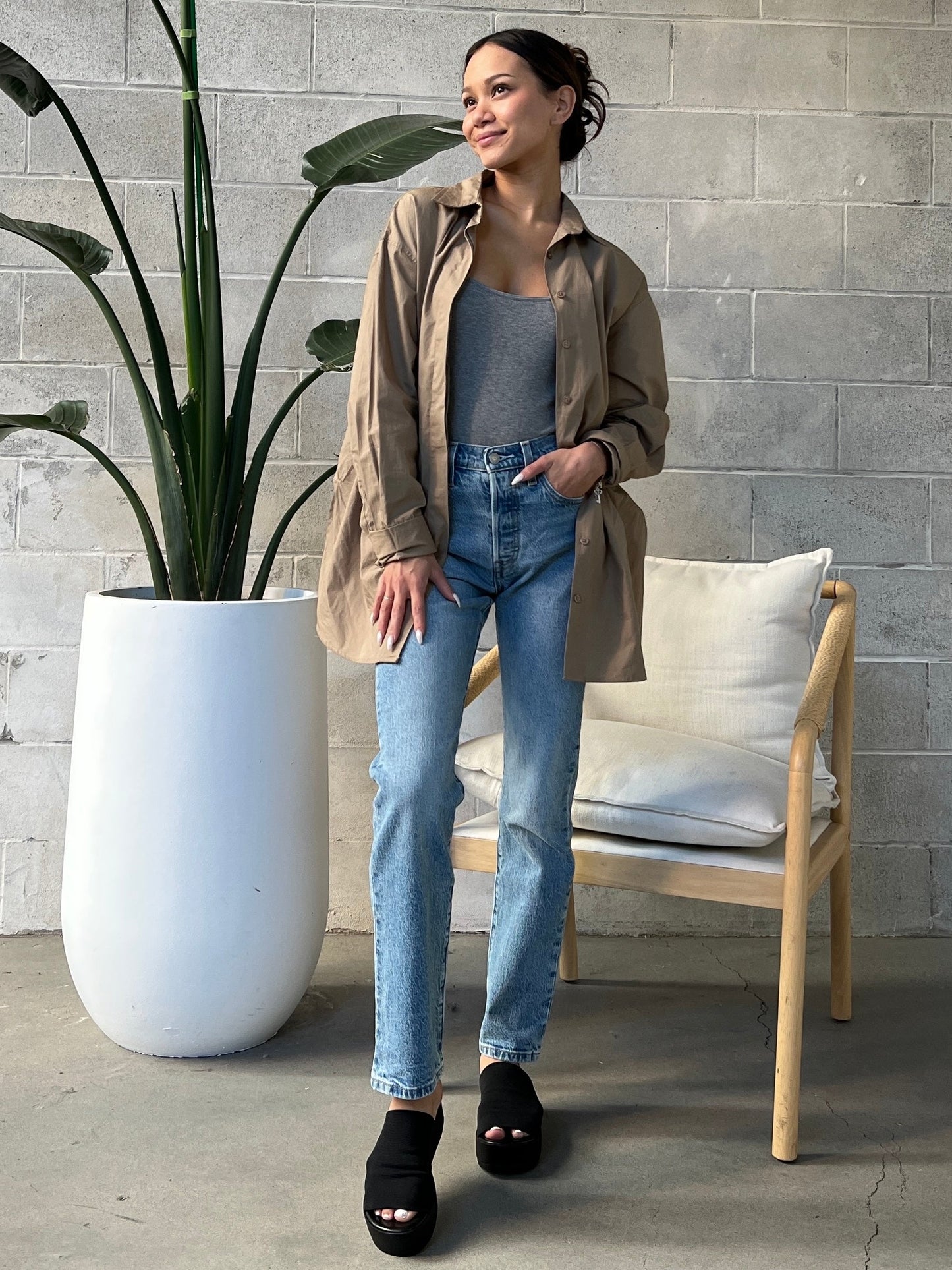 LEVI'S 501 Straight Leg Jean - Hollow Days