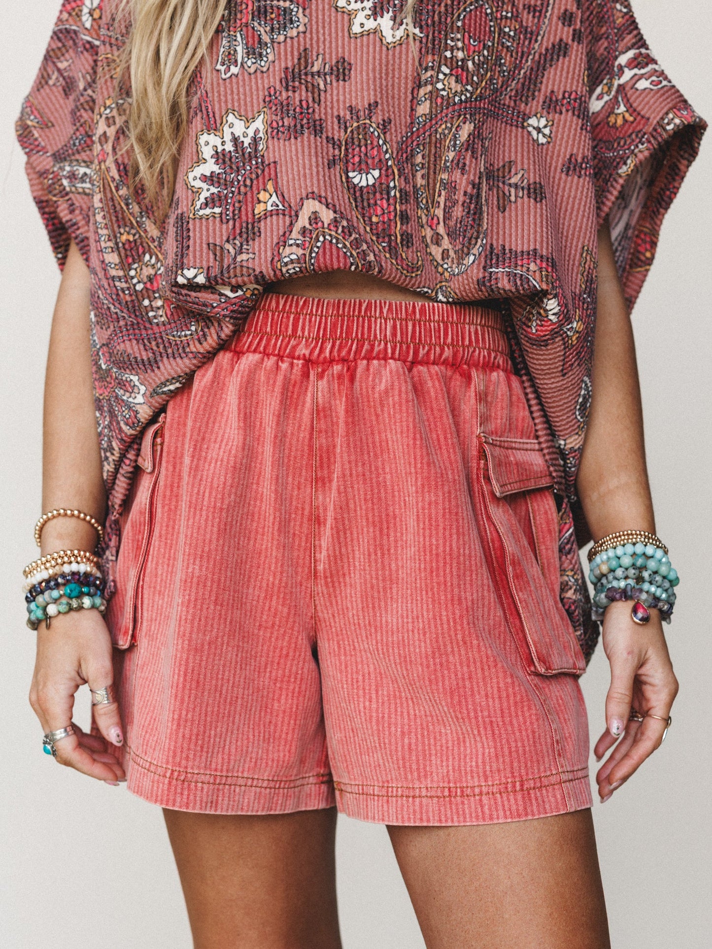 Halo Cargo Shorts - Vintage Red