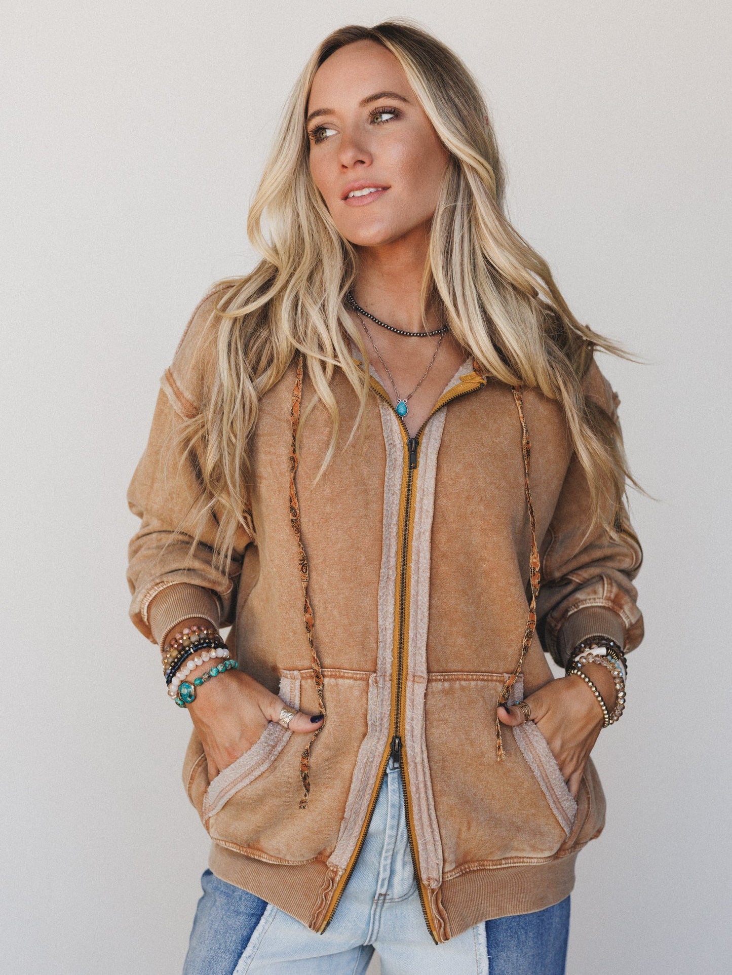 Golden Ray Zip Up Hoodie - Camel