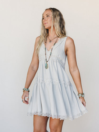 Lily Lace Dress - Pewter