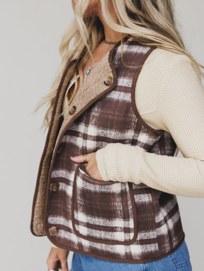 Driftwood Plaid Reversible Vest - Mocha