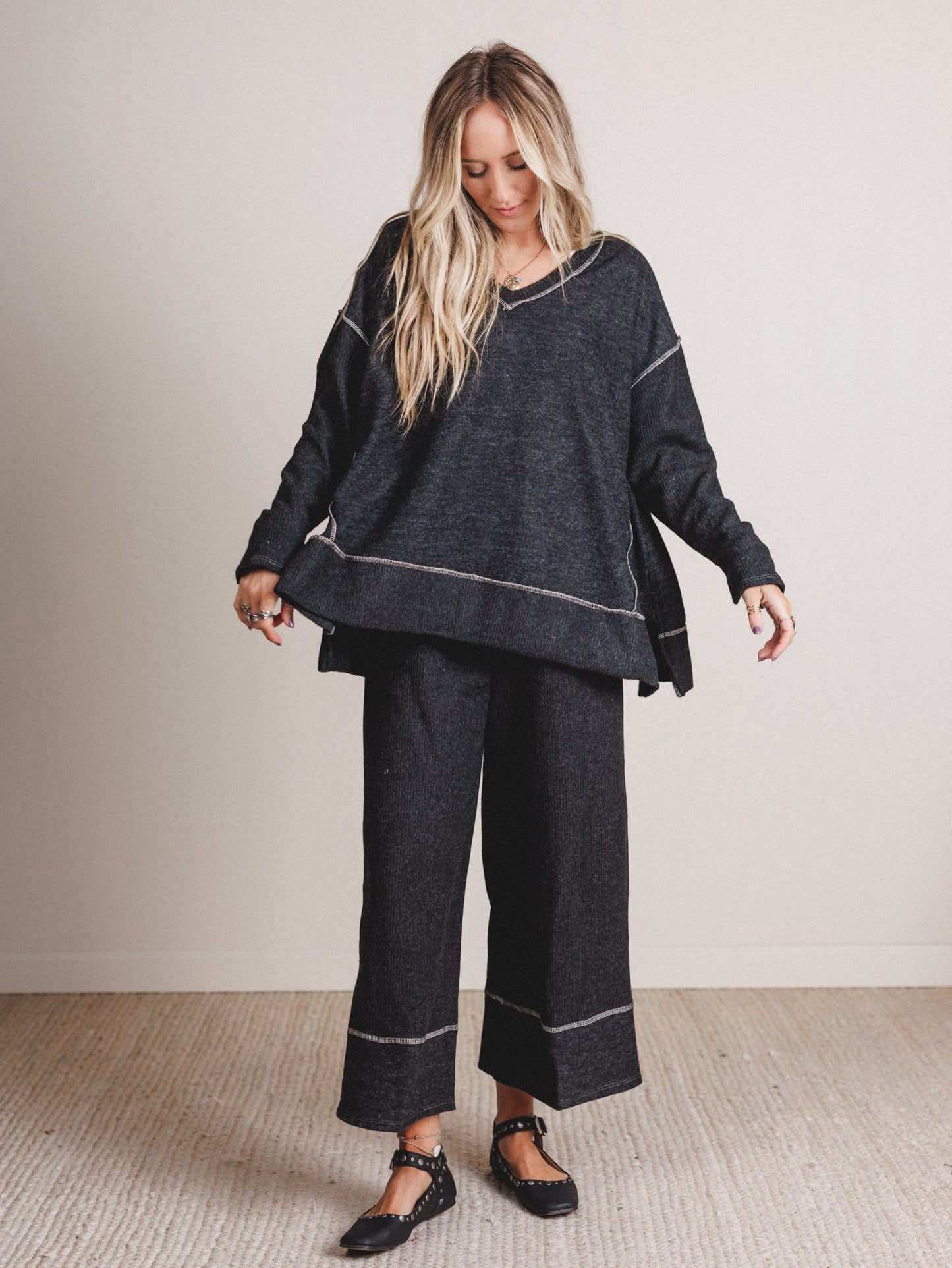 The Nest Mckayla Cozy Set - Charcoal