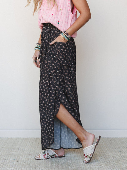 The Nest Wandering Flower Side Slit Pant - Iron