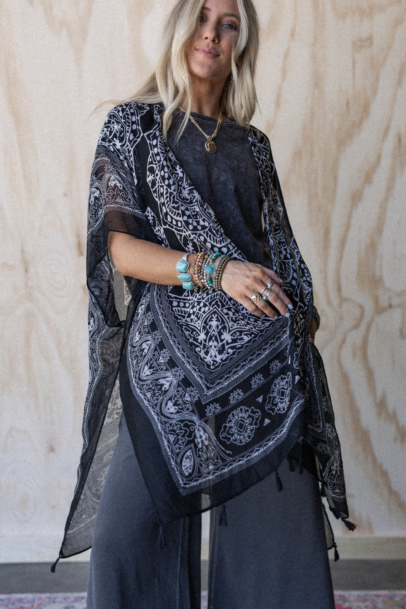 Mandala Tassel Kimono - Black