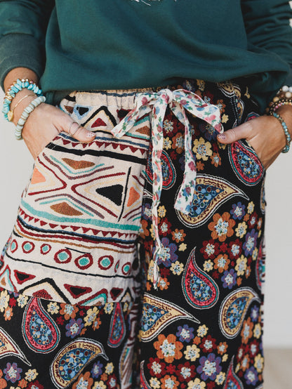 Groovy Effect Pants - Black Multi
